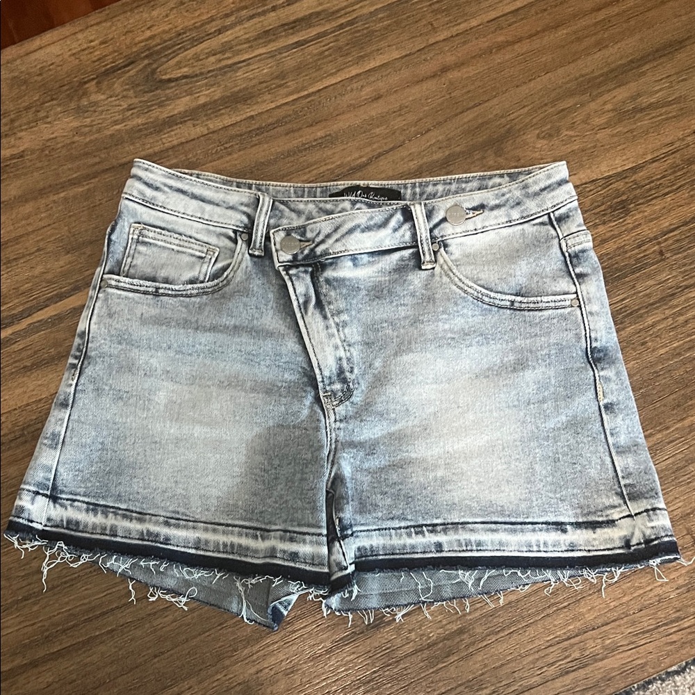 Women's Risen Denim Shorts
